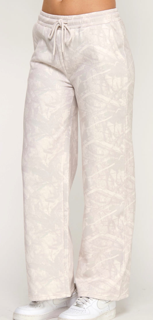 Reflex Joggers - Large - Beige / Cream Camo