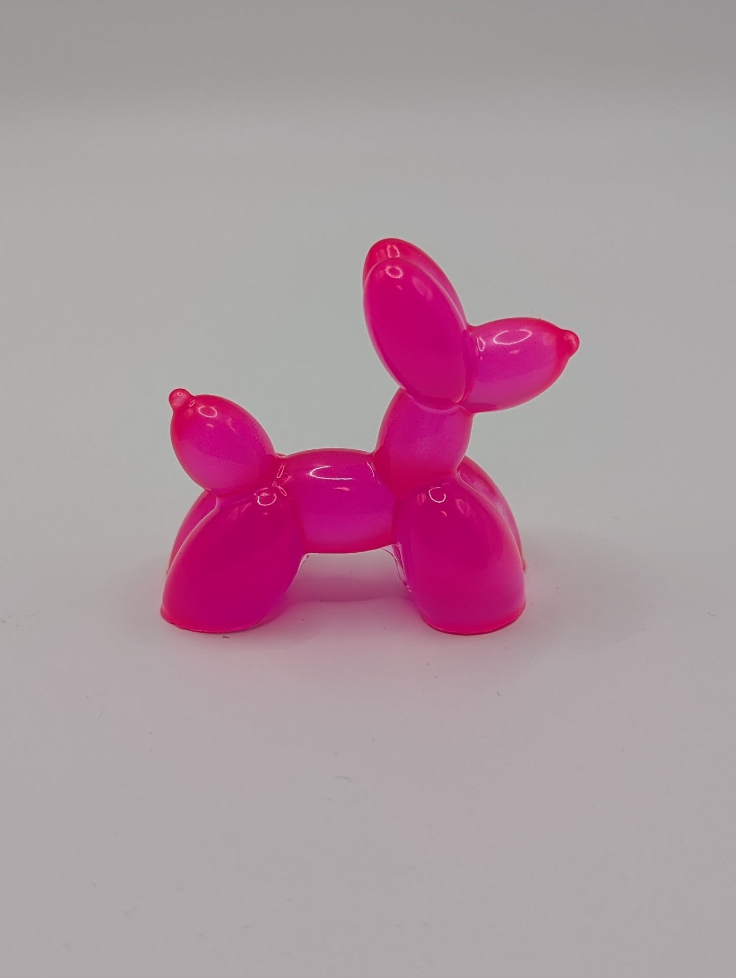 Poured Accessories - Pink - 2x2x7/8