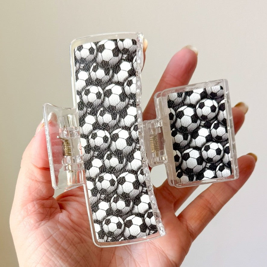 Soccer Claw Clip Large (00L0CA)