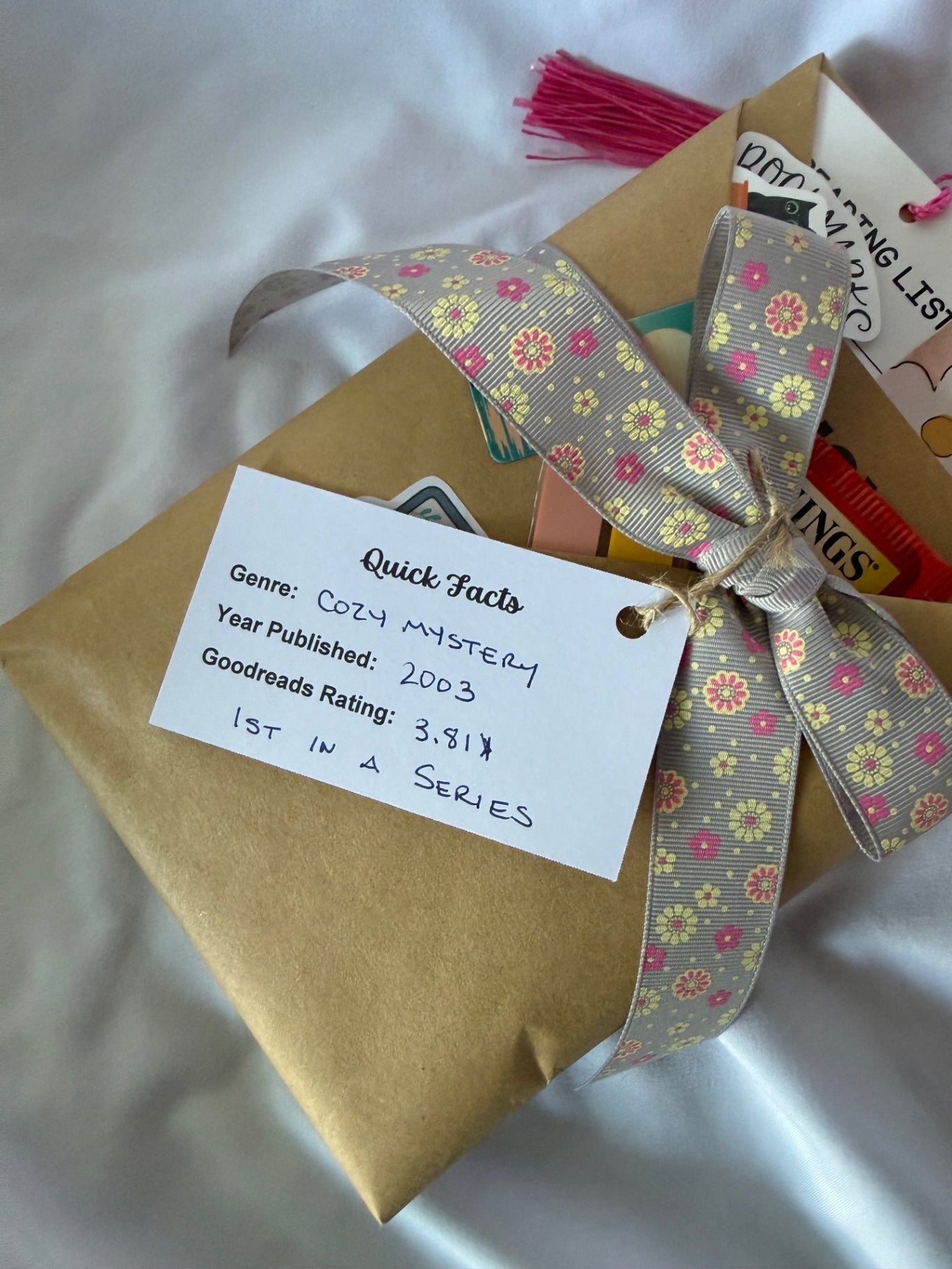 Date My Books Blind Date Book - Mystery/Thriller - 321