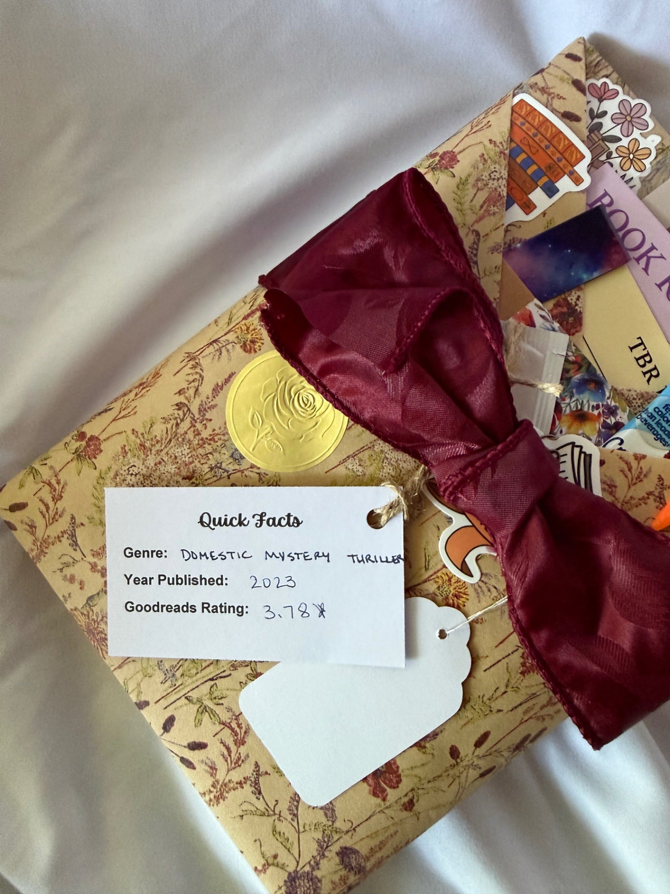Date My Books Deluxe Blind Date Book - Mystery/Thriller - D96