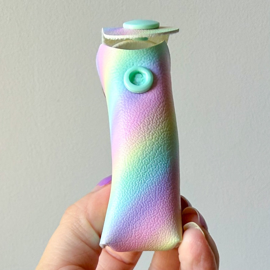 Pastel Stripes Chapstick Case (00L0IP)