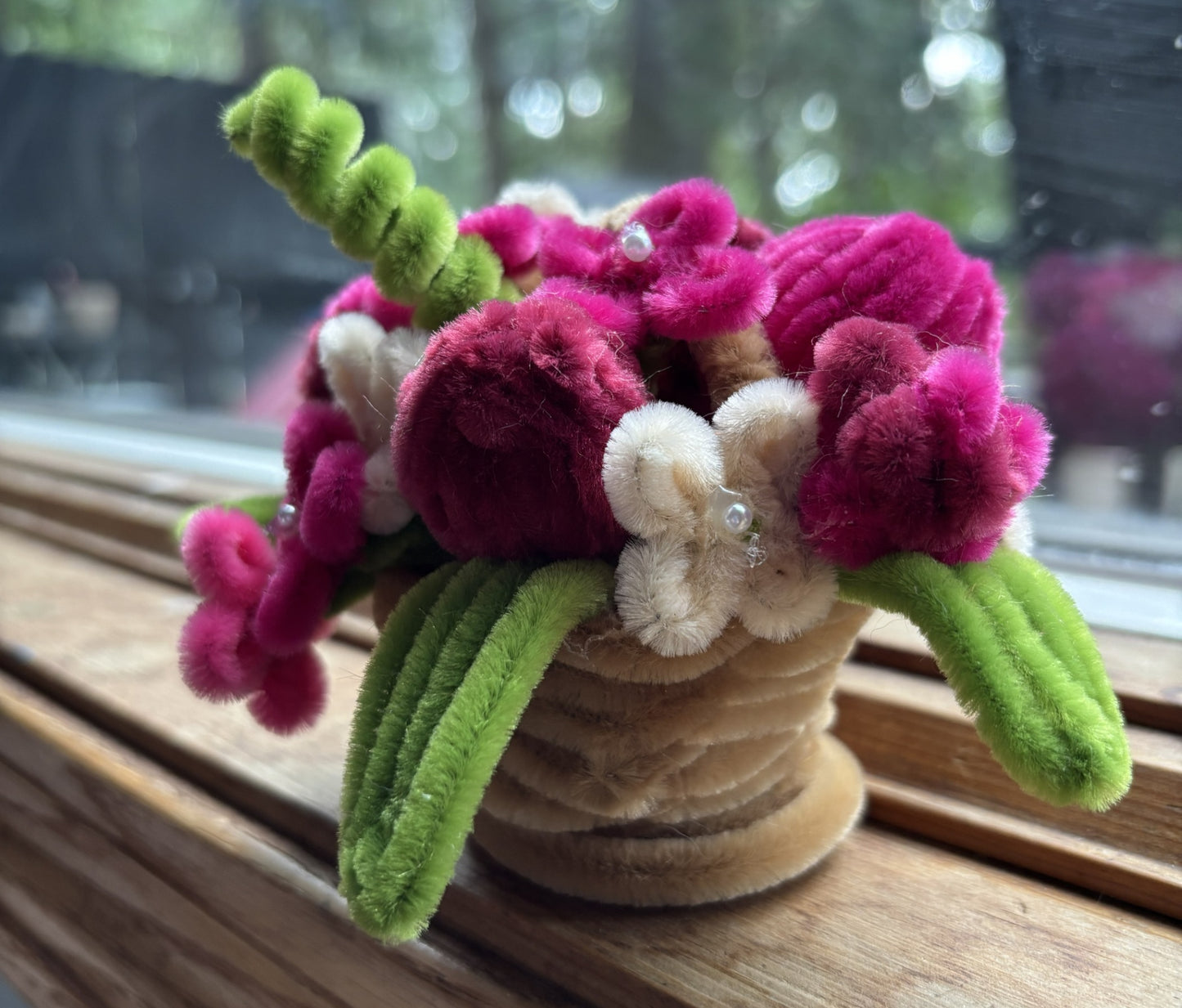 Flower basket (various colors)