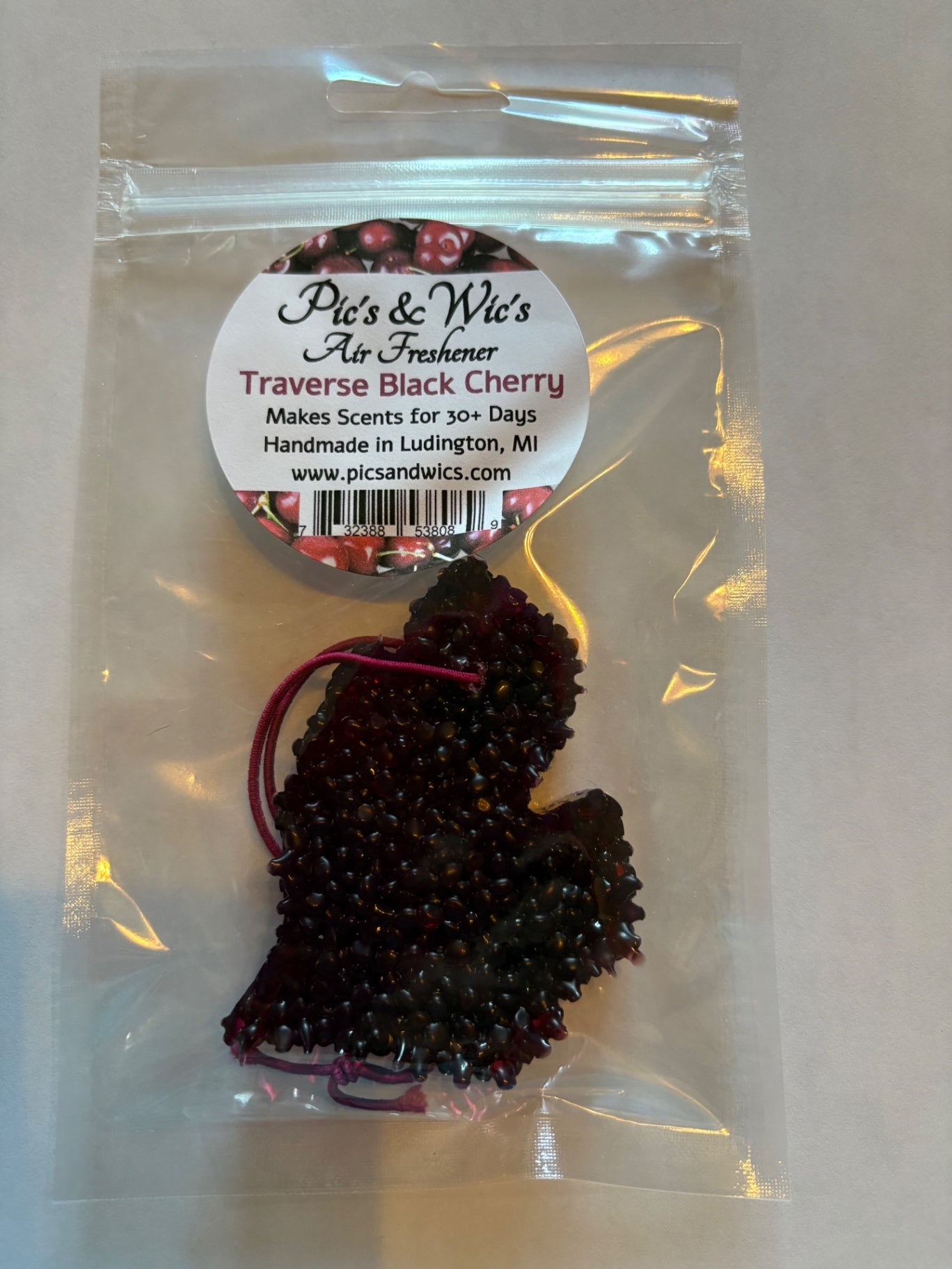 Pic's & Wic's Airfrensher - Traverse Black Cherry