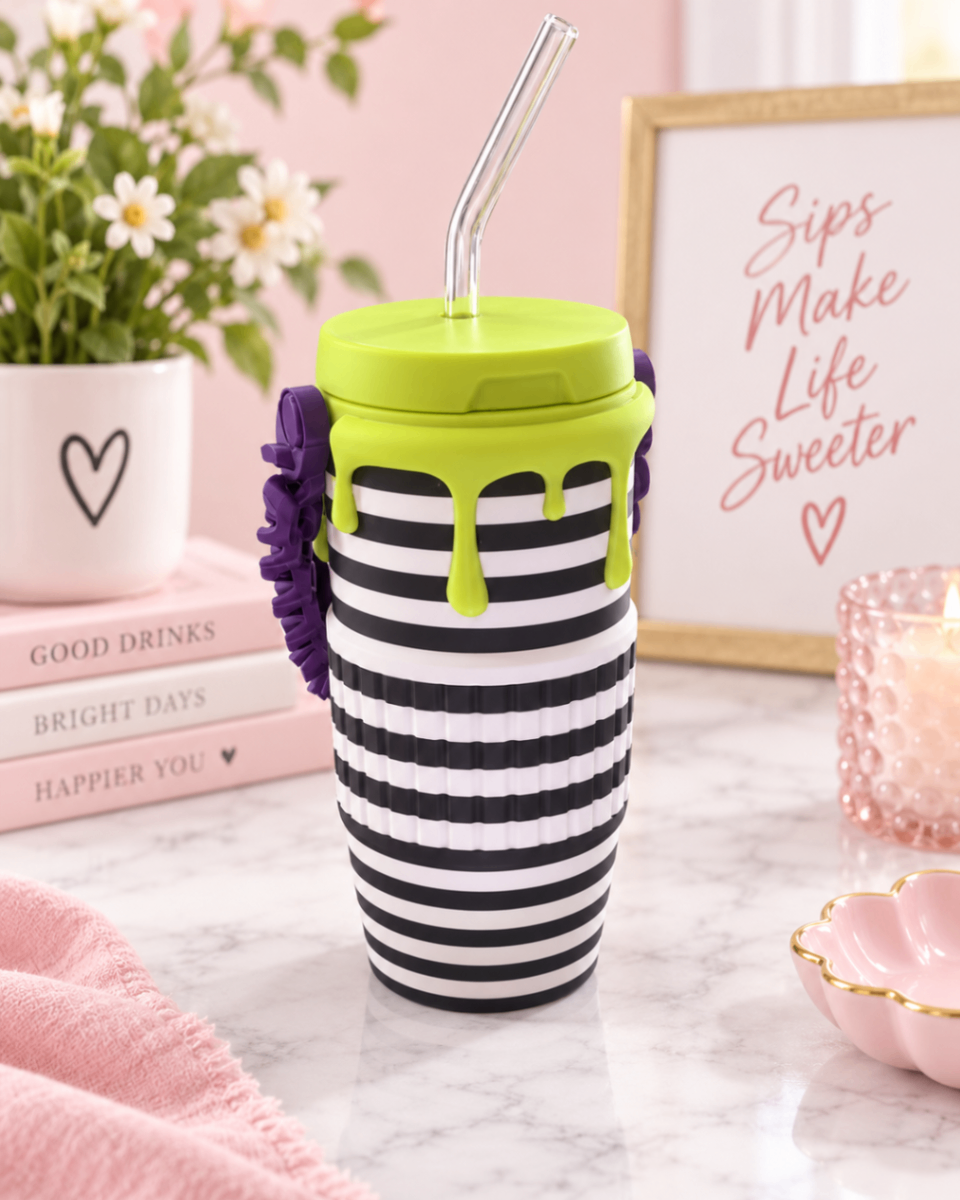 B&W Striped w/Drip 12oz skinny can cooler