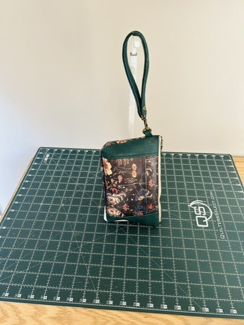 Cork and Vinyl Clutch
