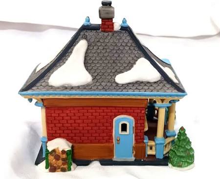 Department 56 Heritage Village Collection Dorothy's Skate Rental #56.55515