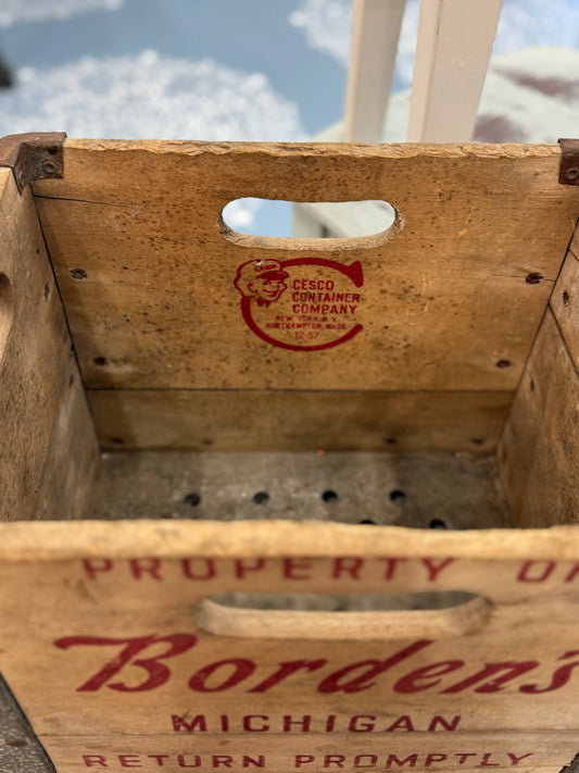 Borden’s Michigan Vintage Wooden Milk Crate