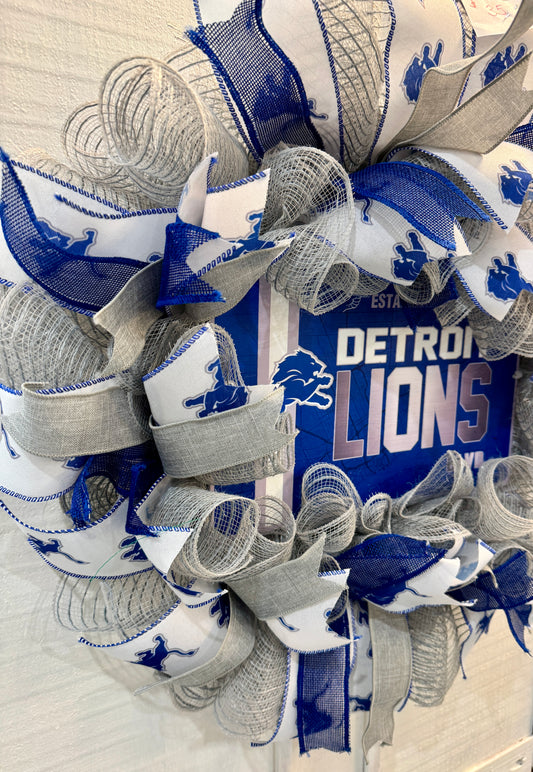 Detroit Lions Deco Mesh Wreath