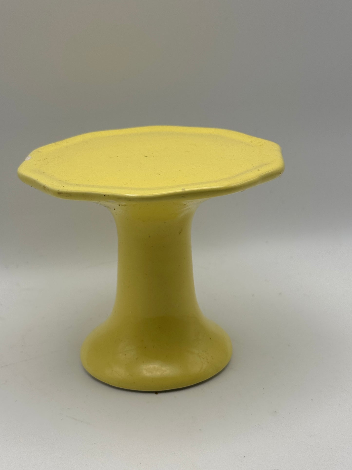 Vintage Yellow Pedestal Display Stand - 3"