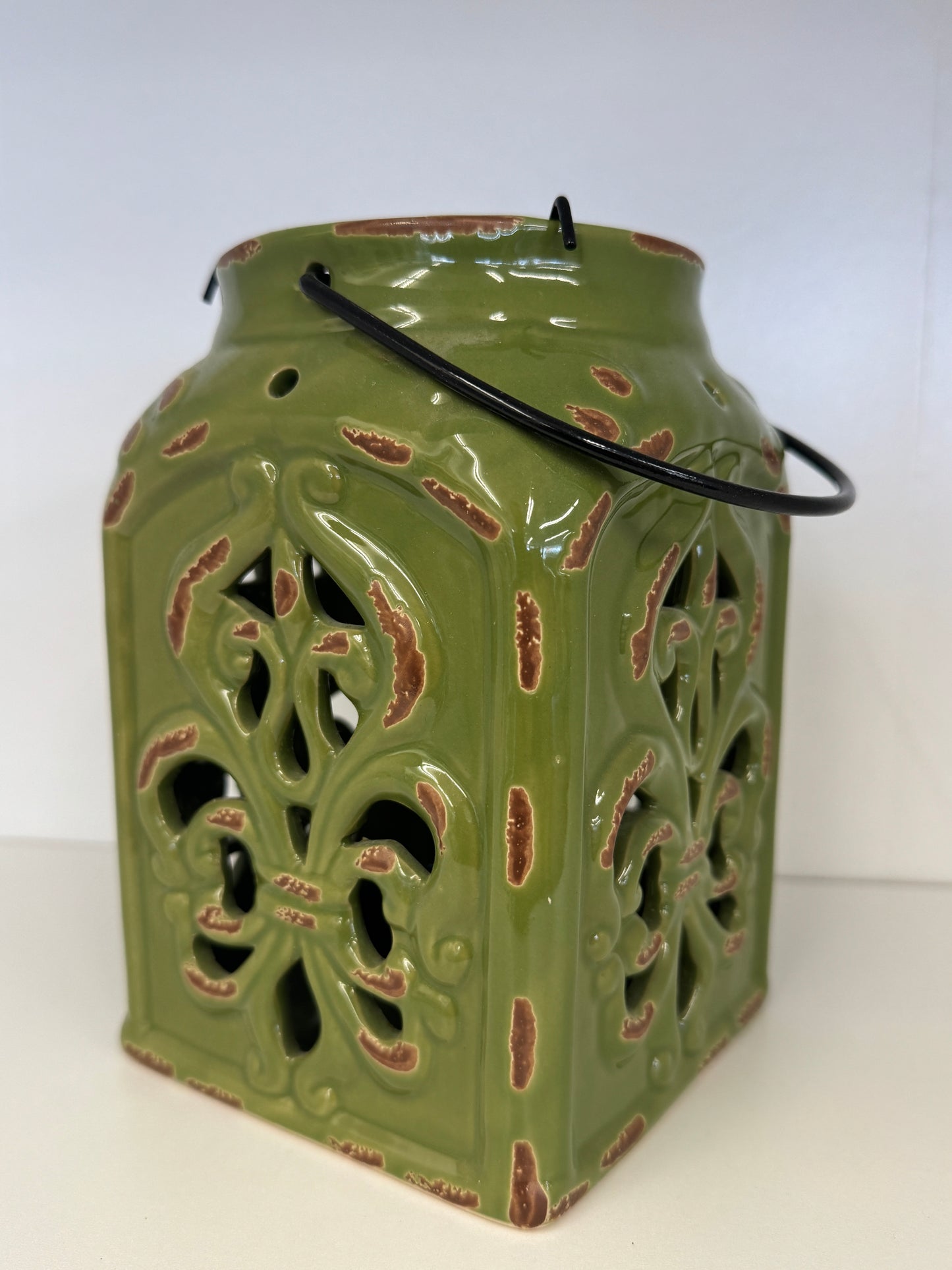 Lantern Tea Light Candle Holder - Green