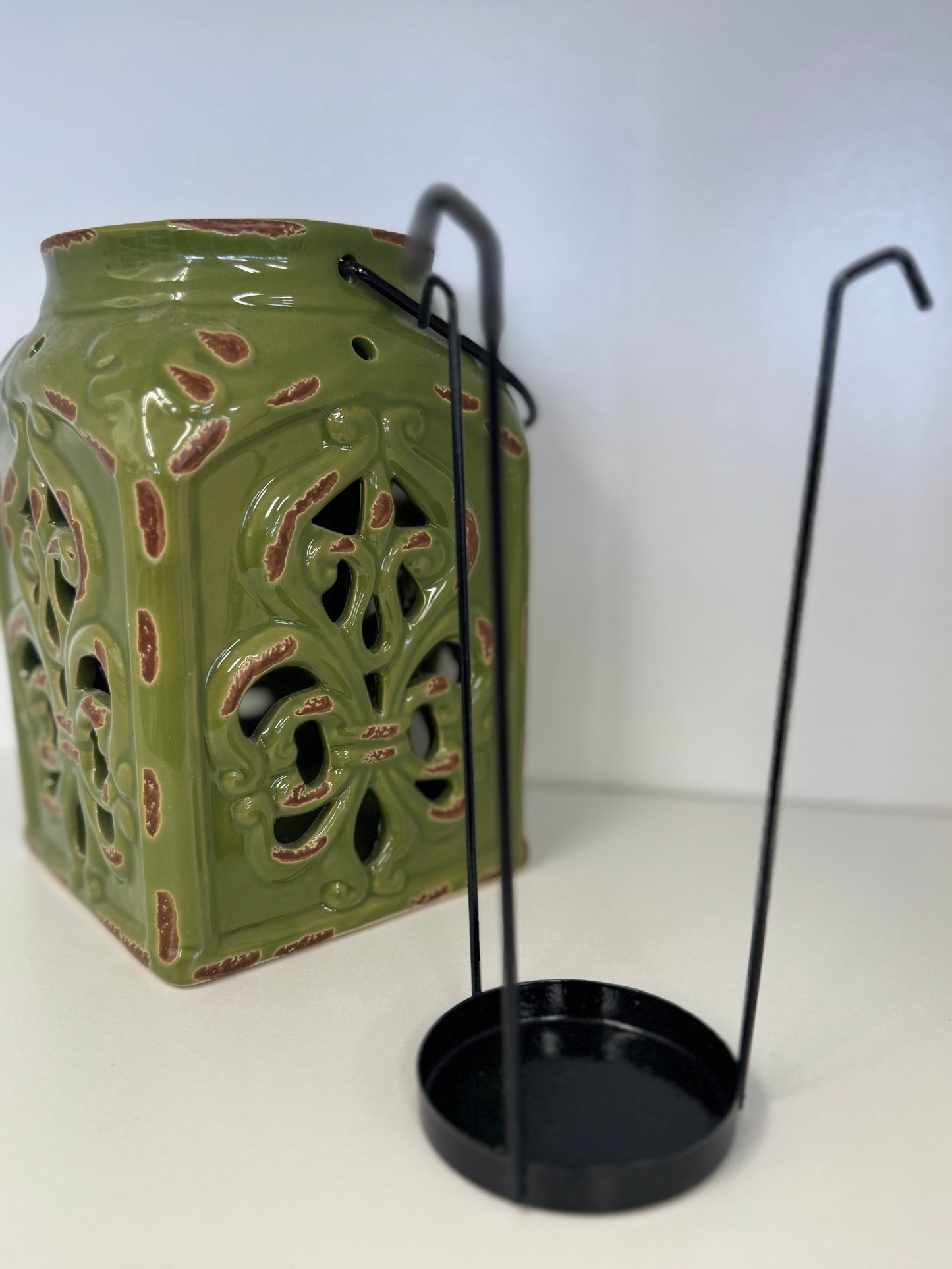 Lantern Tea Light Candle Holder - Green