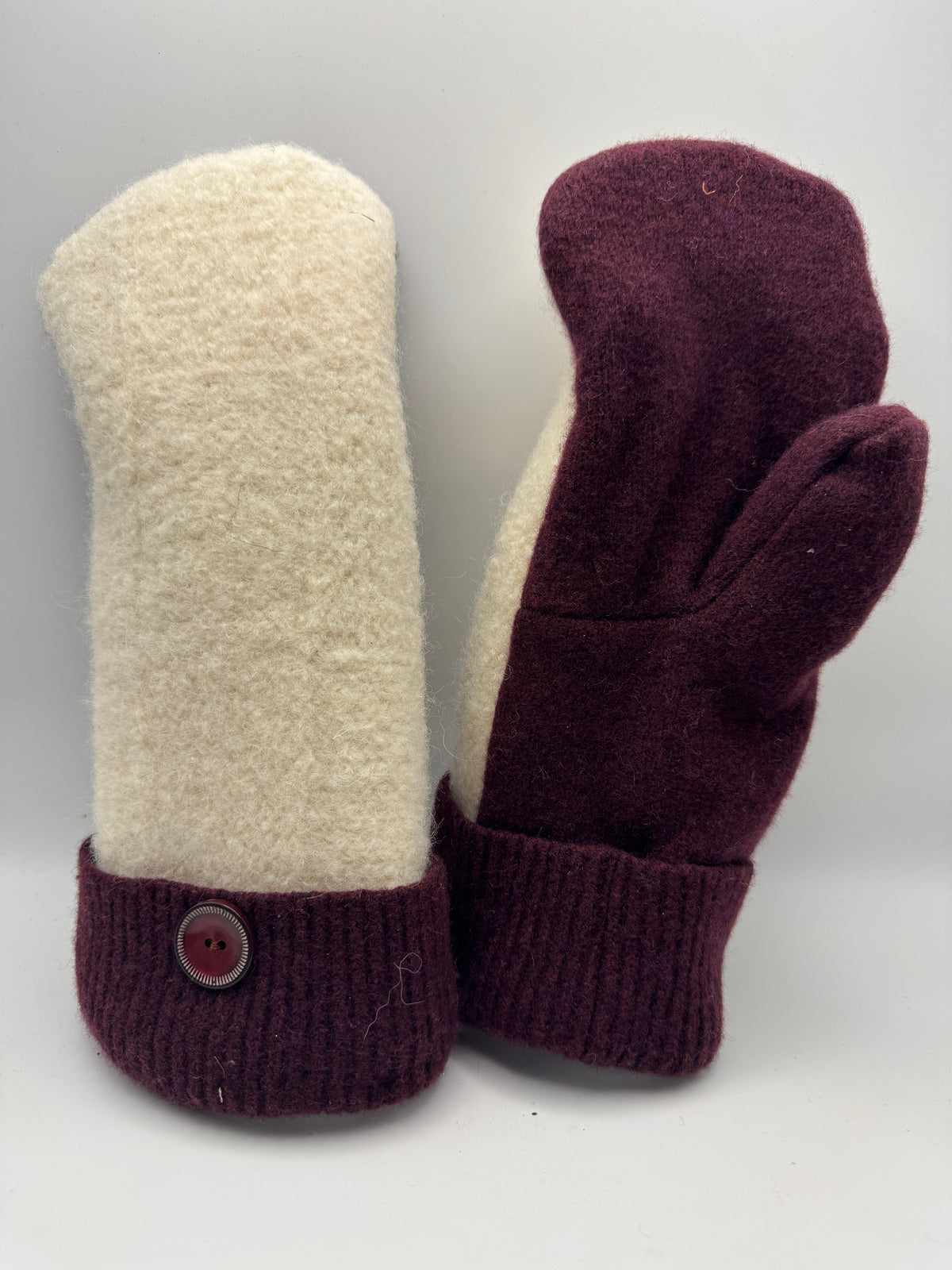 Eleanor – Handmade Repurposed Wool Mittens – Burgundy & Cream