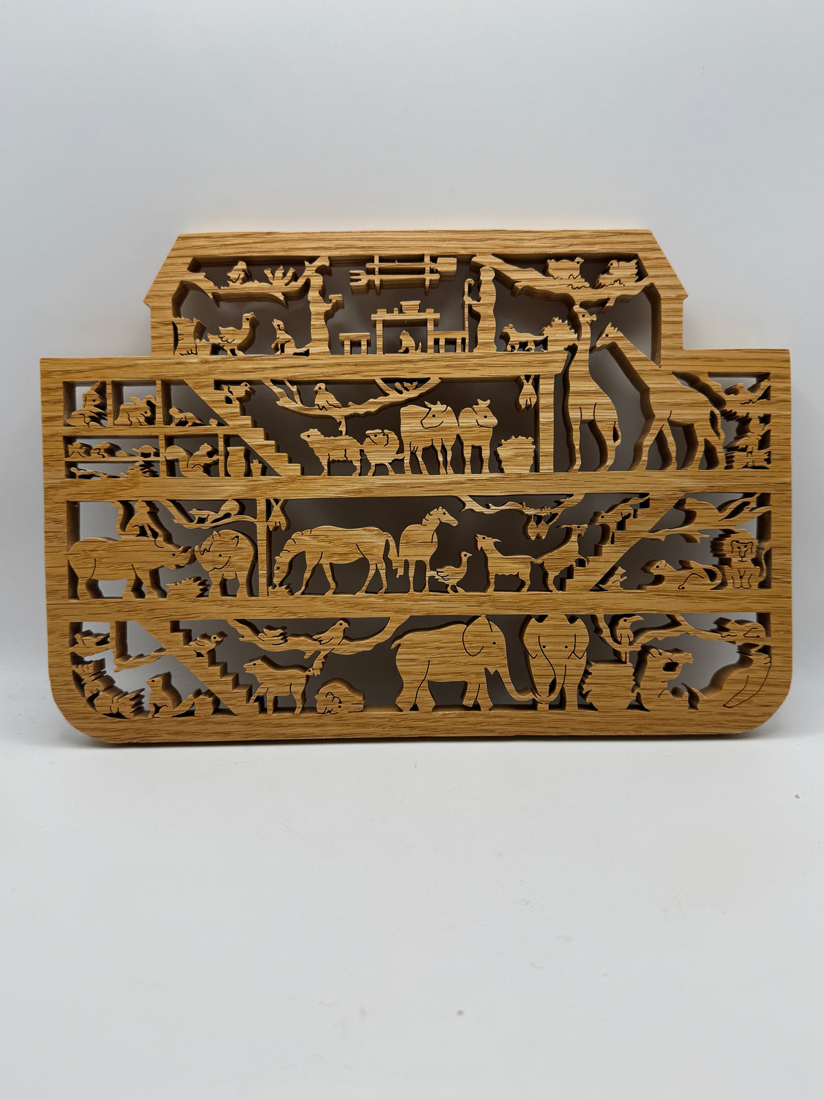 Handmade Wooden Noah's Ark Animal Scene – 10"