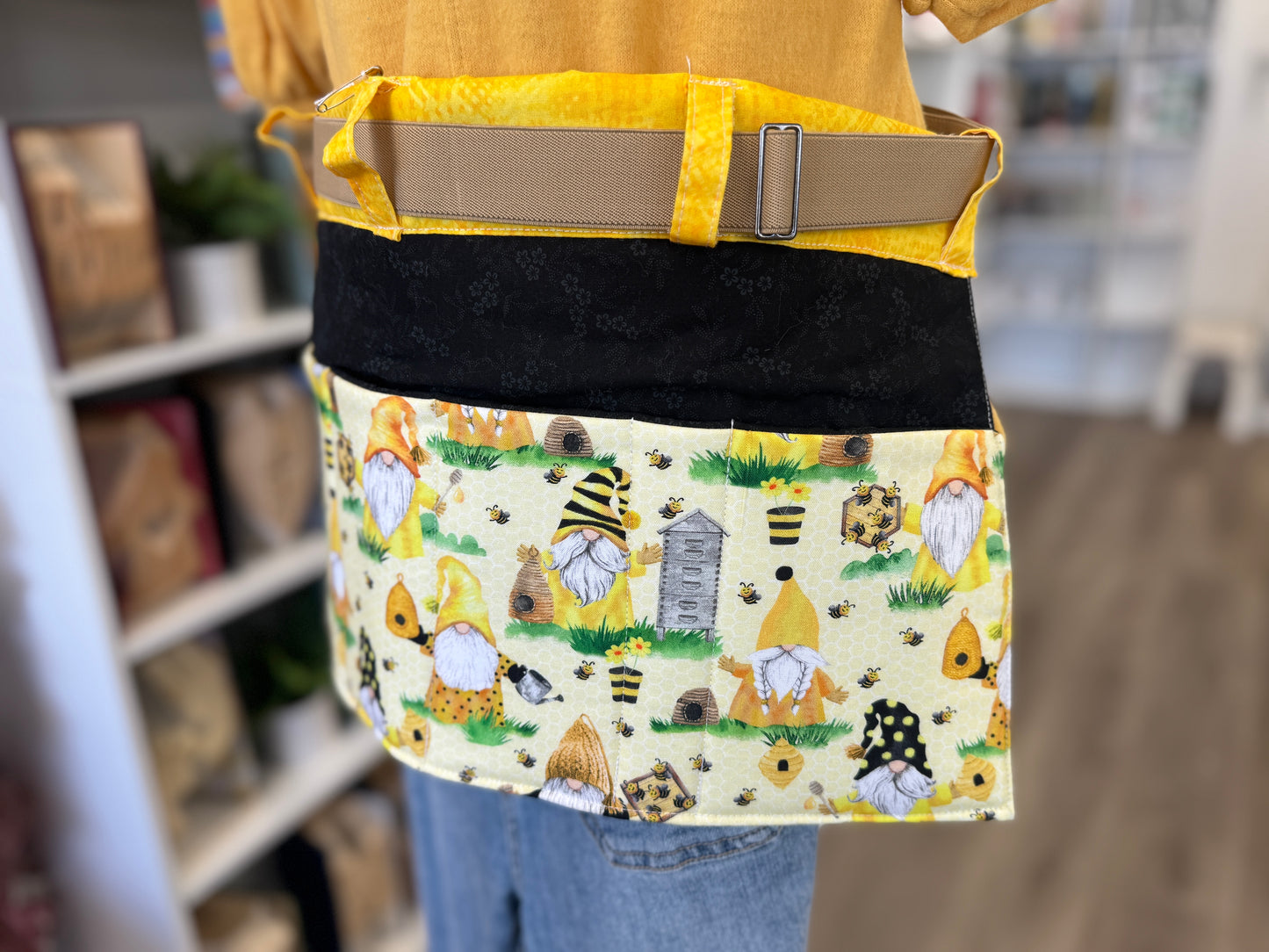 Handmade Tool Belt / Garden Belt / Half Apron (1)