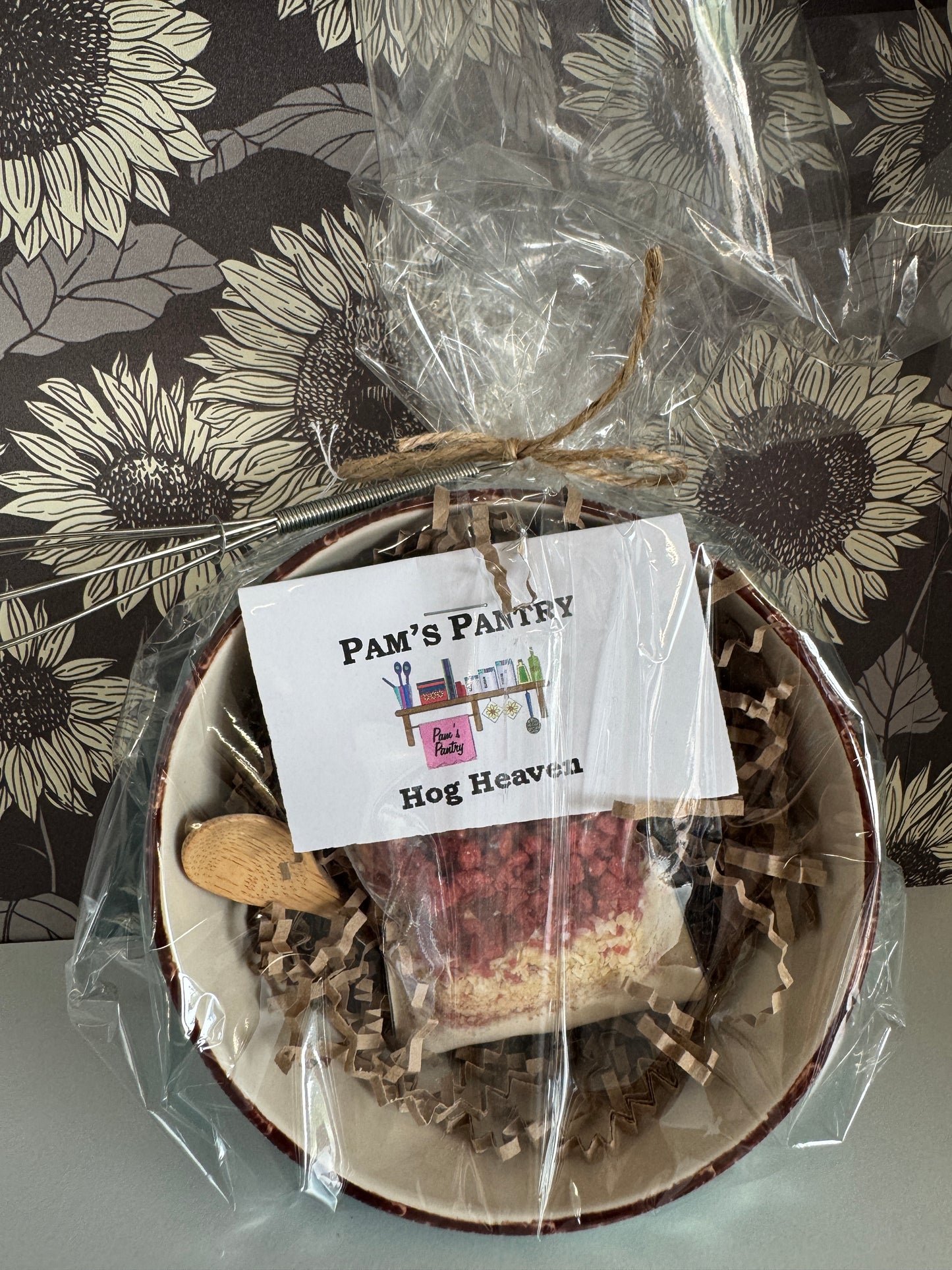 *Gift Set* Hog Heaven w/bowl, spoon & whisk