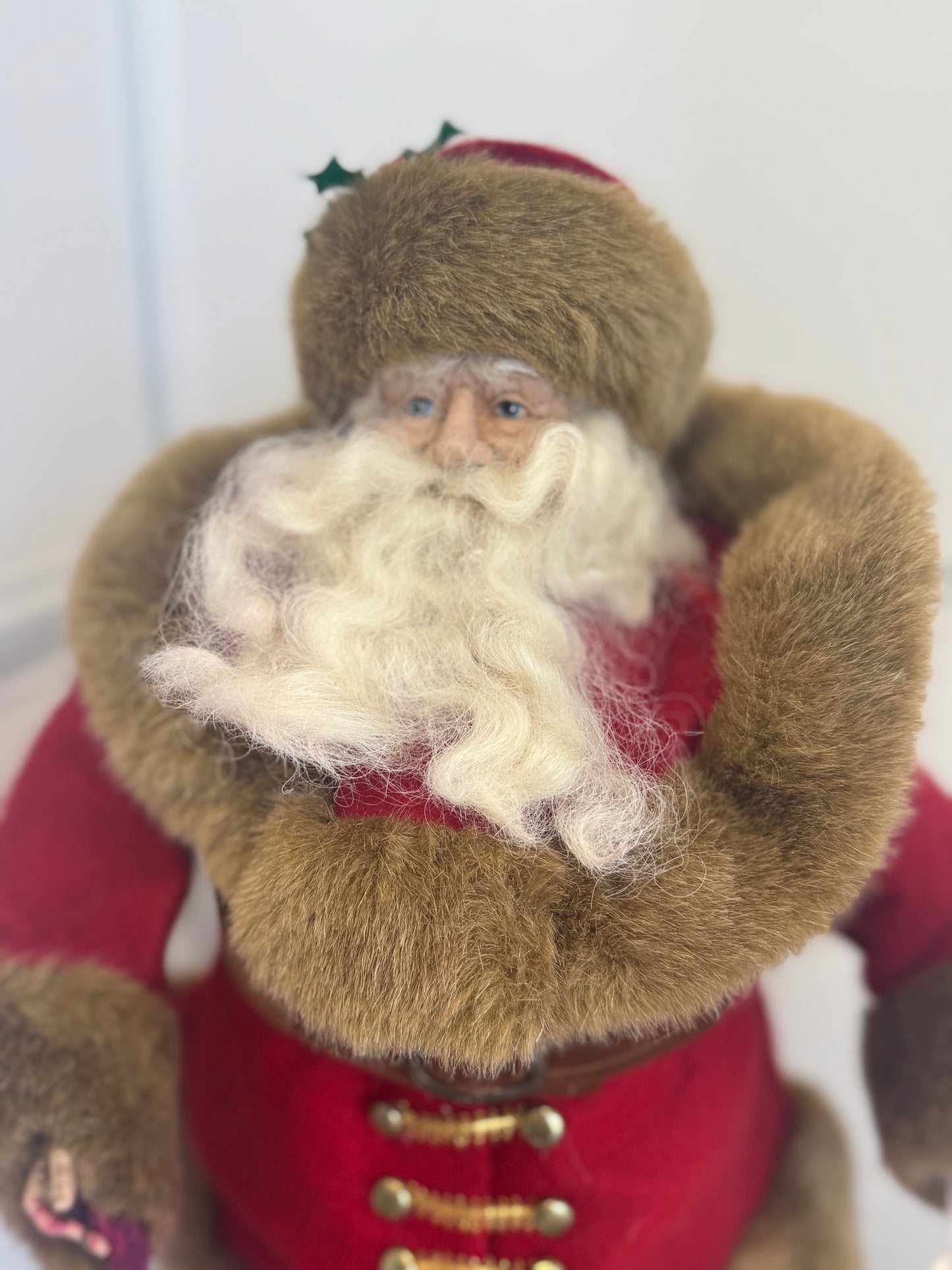 Vintage Collection - Santa w/ Bell