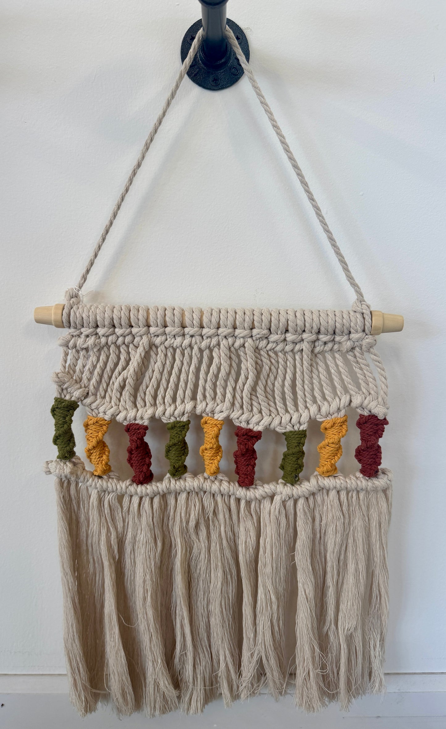 Handmade Macramé Décor – Boho & Timeless