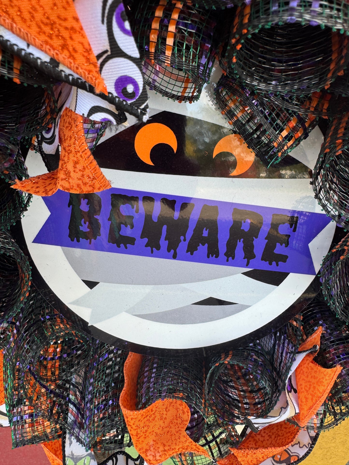 Handmade Deco Mesh Wreaths - Beware Mummy - Halloween