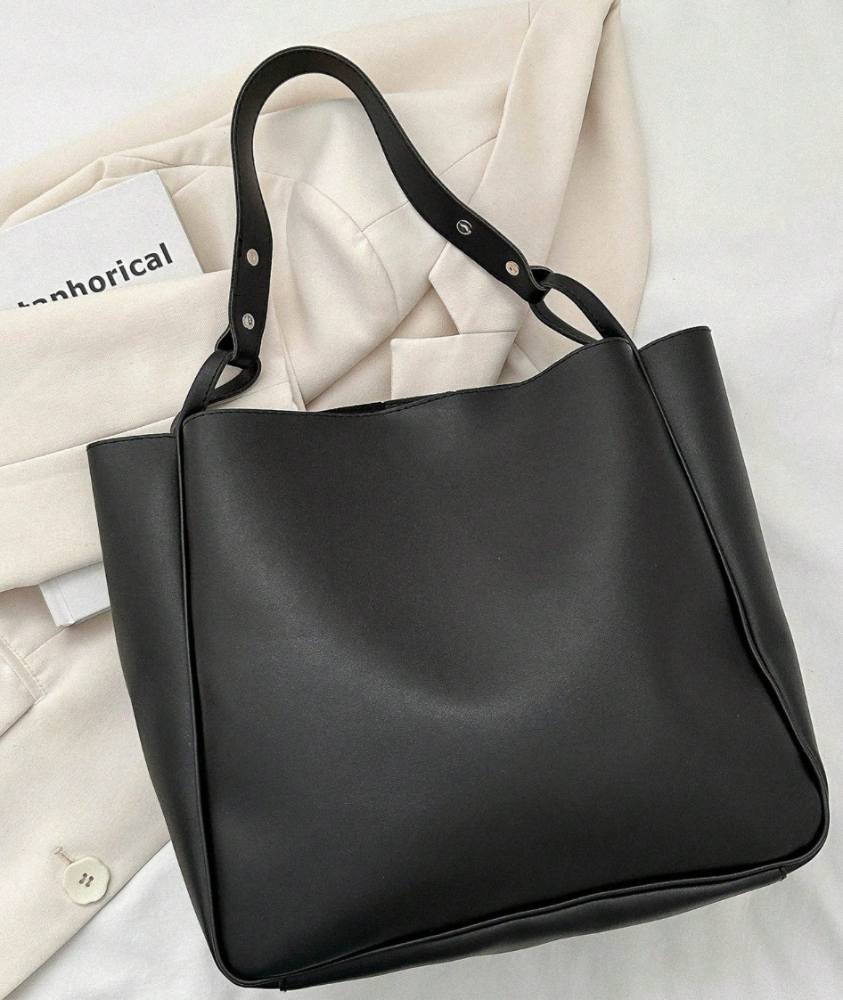 1 Pc Minimalist Retro Plain Soft Surface PU Bucket Bag - Black