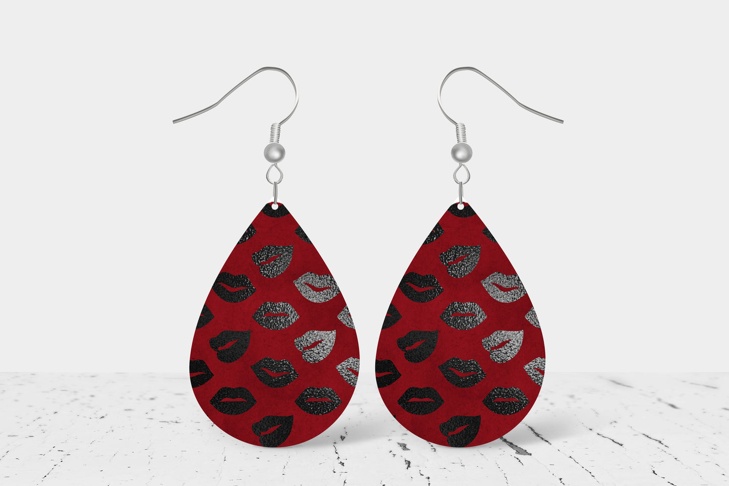Teardrop Earrings (V5E) - Valentines Red Black Kisses