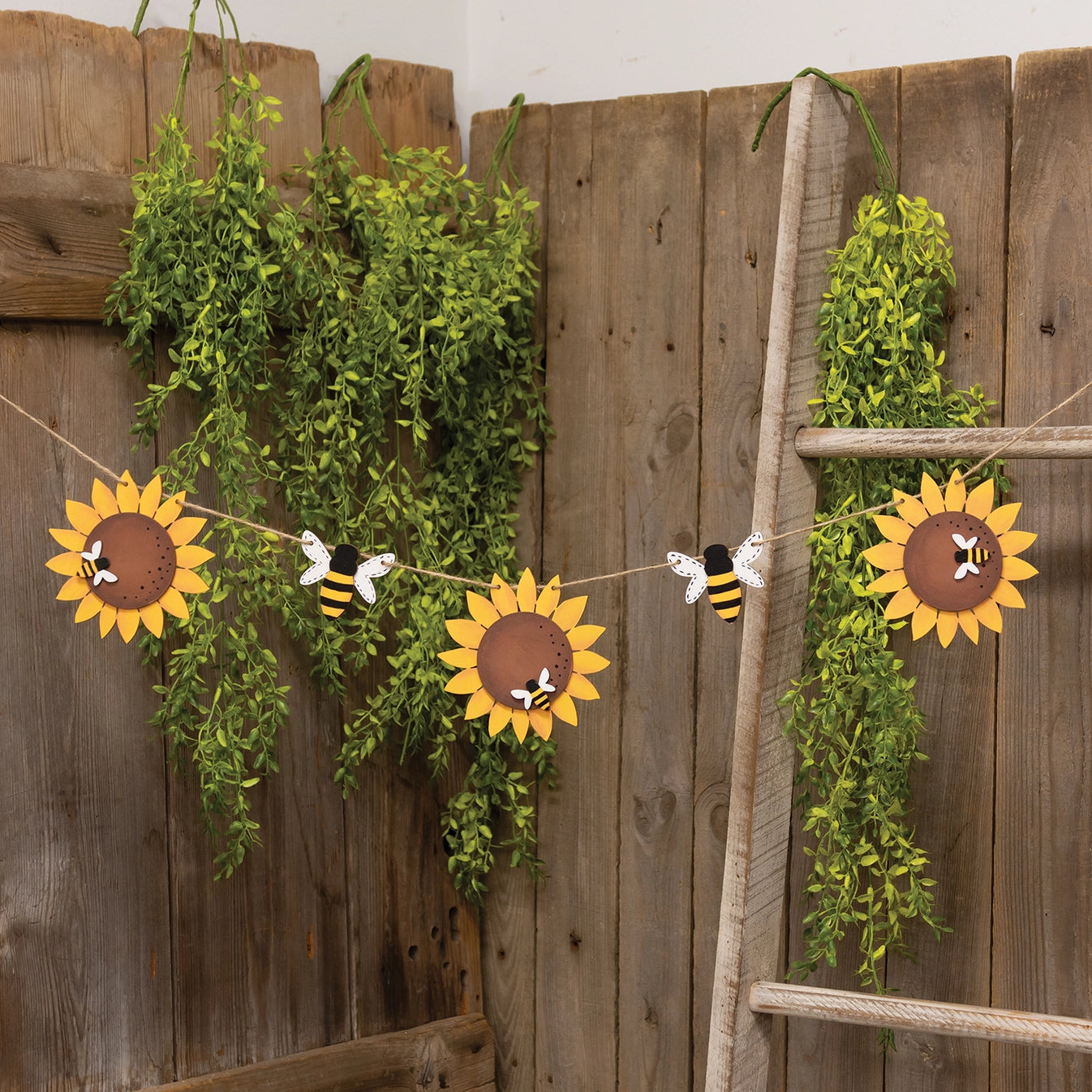 Sunflower & Bee Wooden Garland
