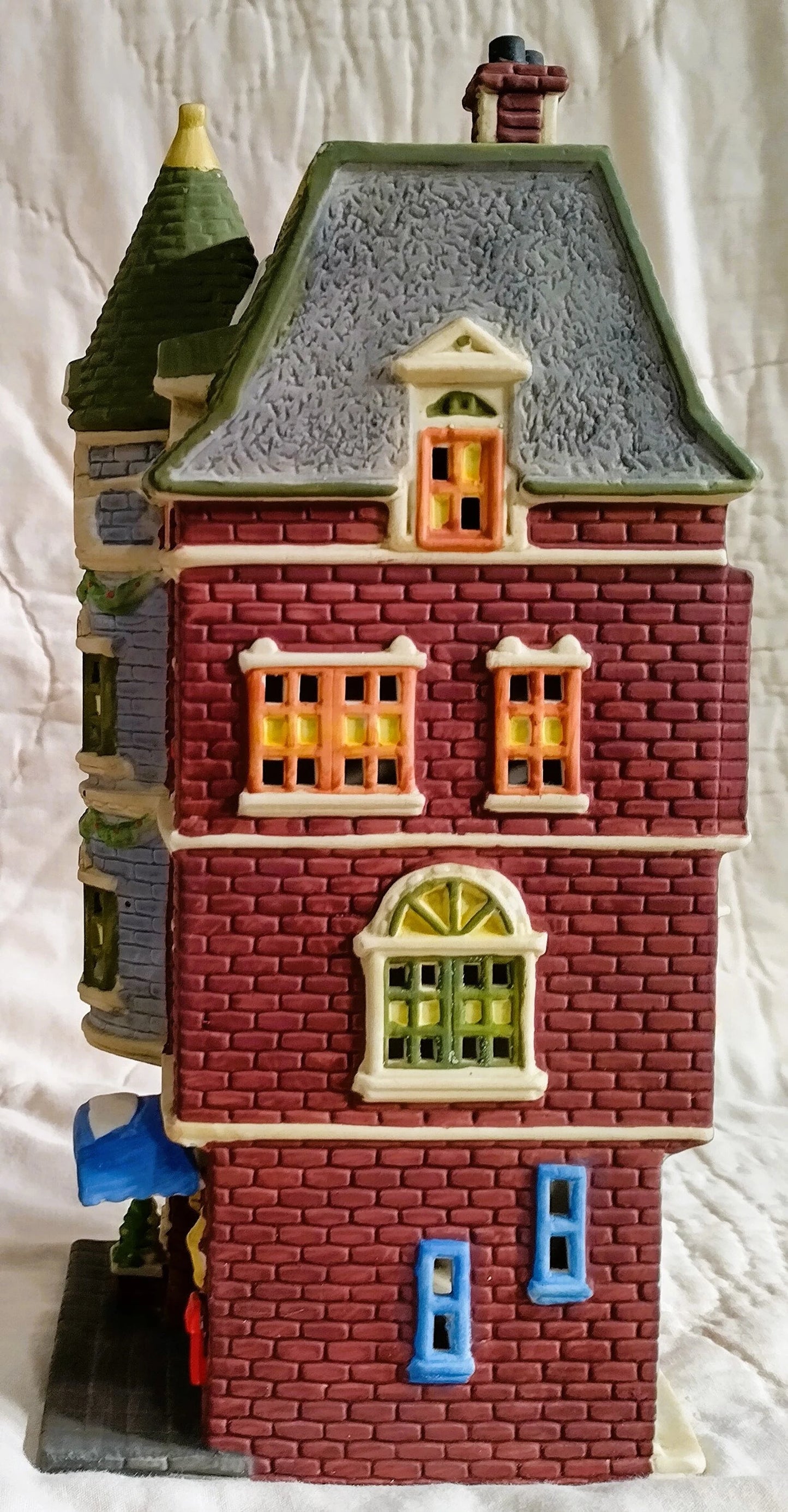 Department 56 Christmas in the City - 5607 Park Avenue Townhouse #5977-3