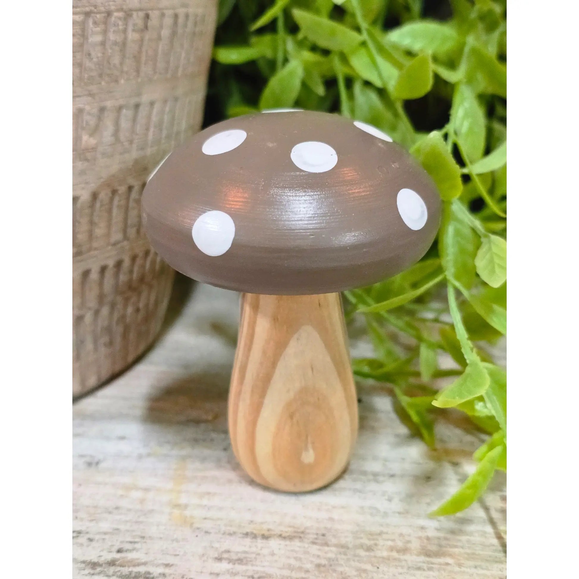 Mini Wooden Mushroom Décor