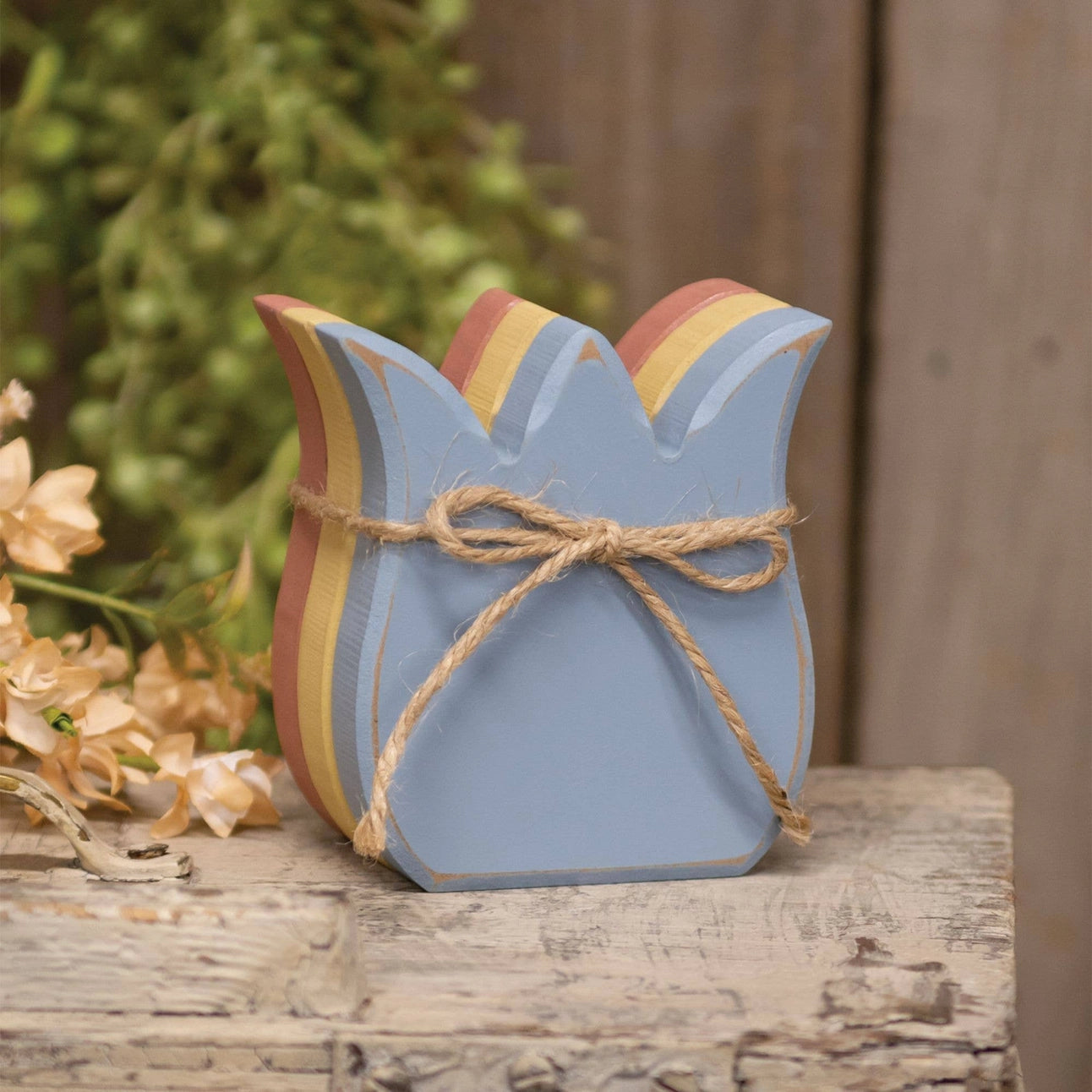 Distressed Wooden Tulip Bundle – Set of 3 Rustic Spring Decor