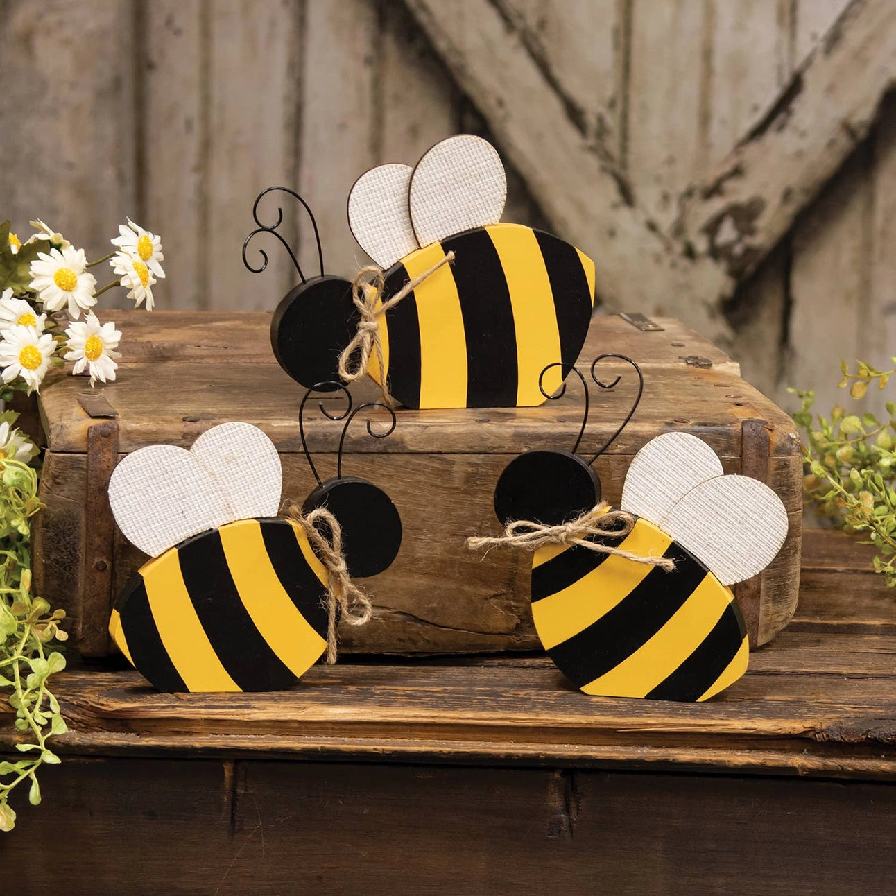 Wooden Bee Sitter with Burlap Wings – 3 Assorted Designs