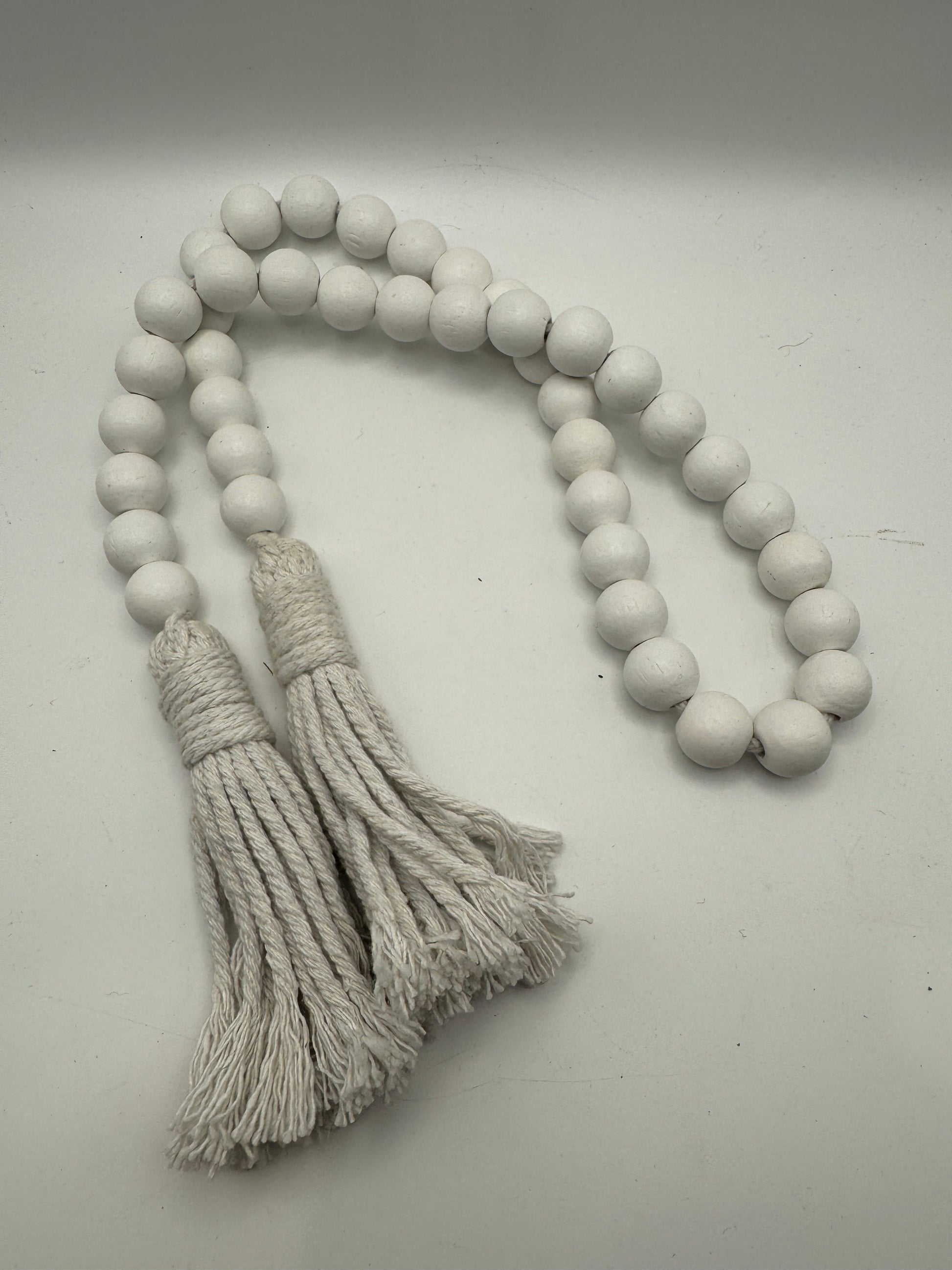 White Wood Bead Garland with Tassels – Farmhouse Decor (2.75 ft)