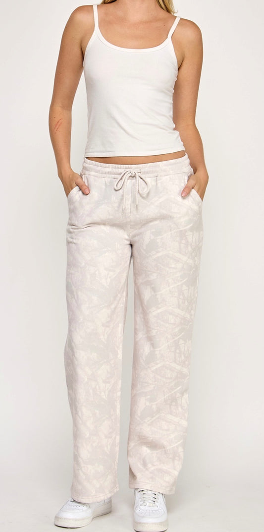 Reflex Joggers - Large - Beige / Cream Camo