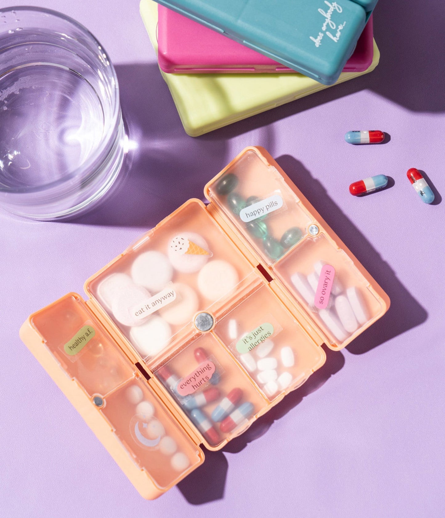 Crush™ Everything’s Fine Pill & Vitamin Case - Green