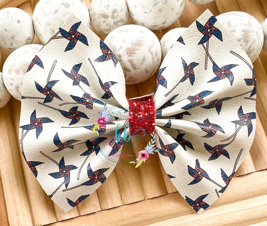 4” Simple Pinch Patriotic Pinwheels Bow (00L09T)
