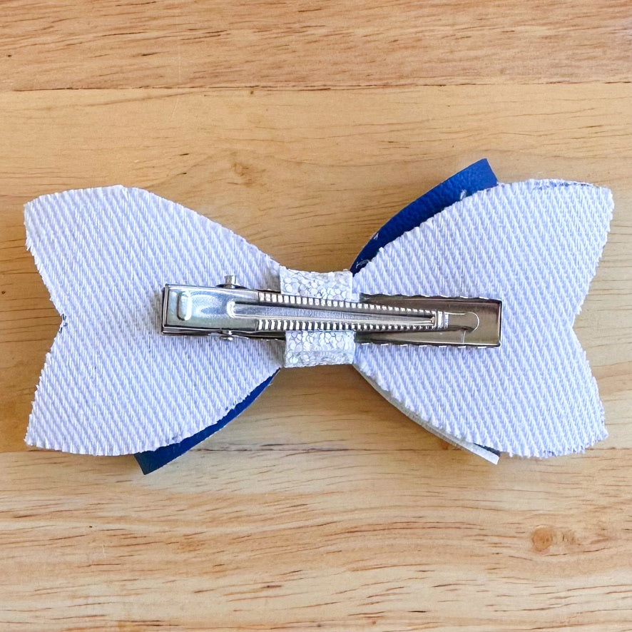 4” Criss Cross USA Stripes Bow (00L06S)