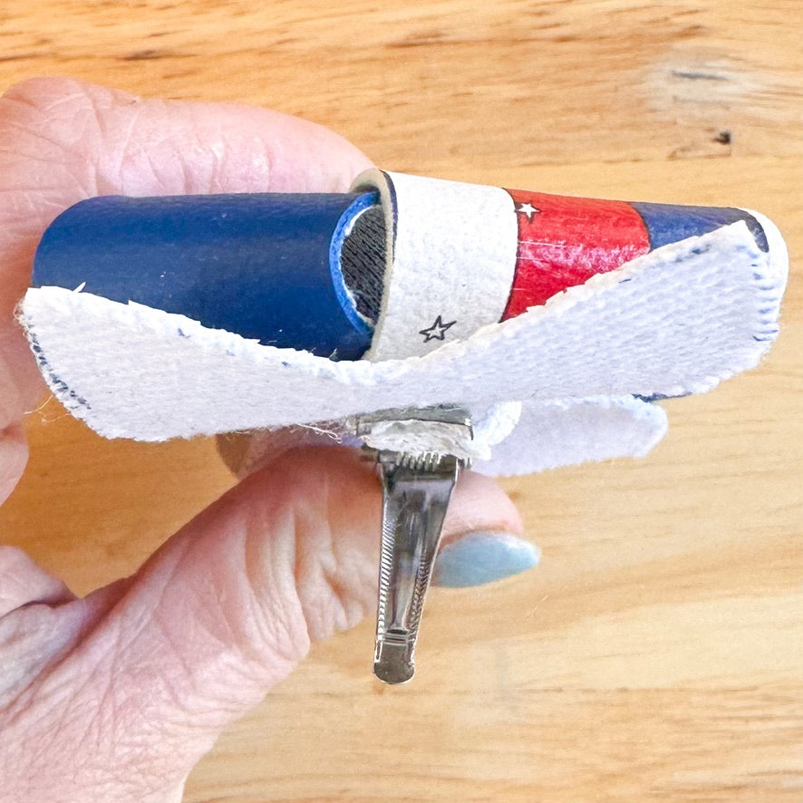4” Criss Cross USA Stripes Bow (00L06S)