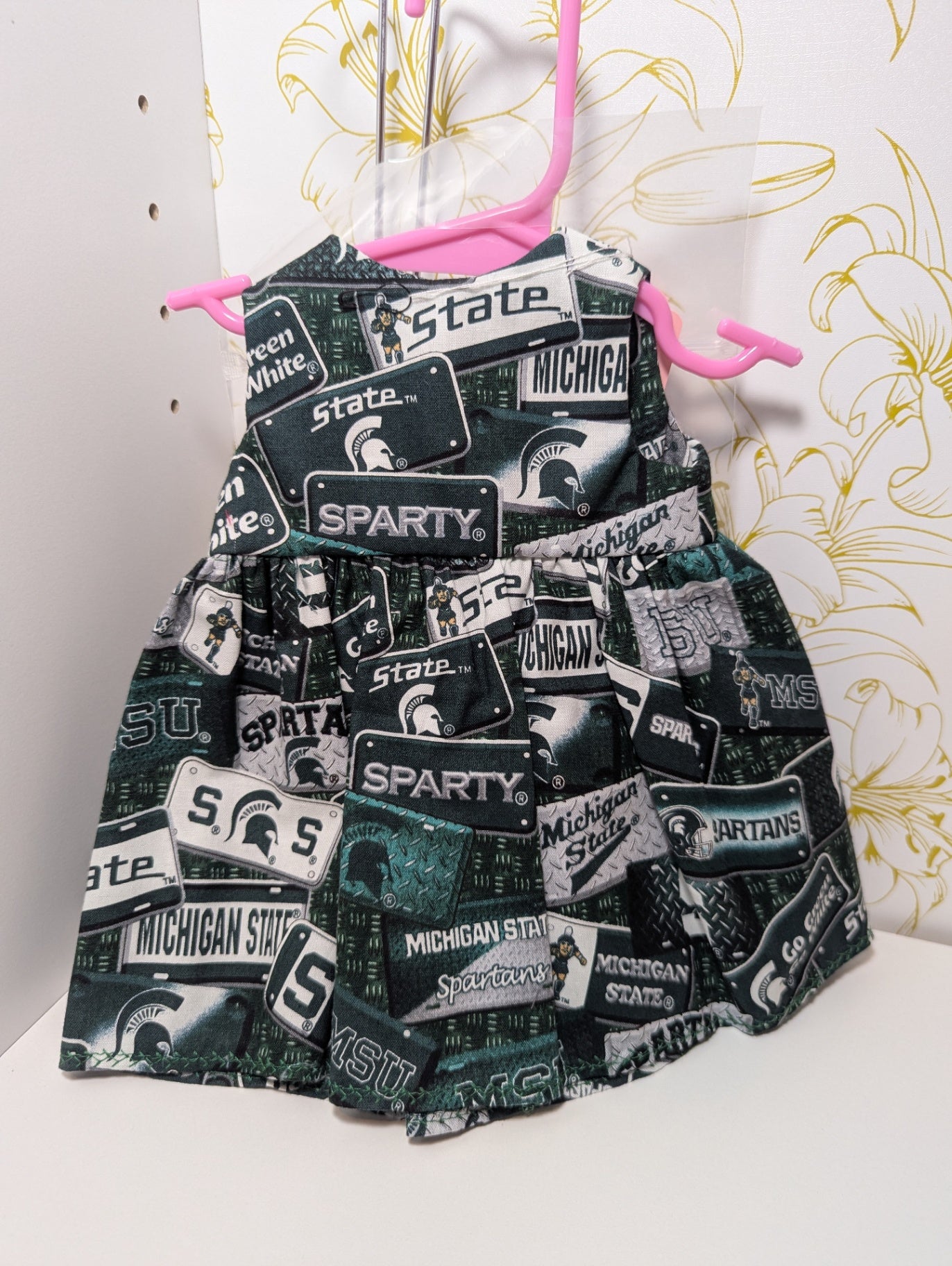 Mama Bear Sewing Den LLC Accessories - -MSU Green