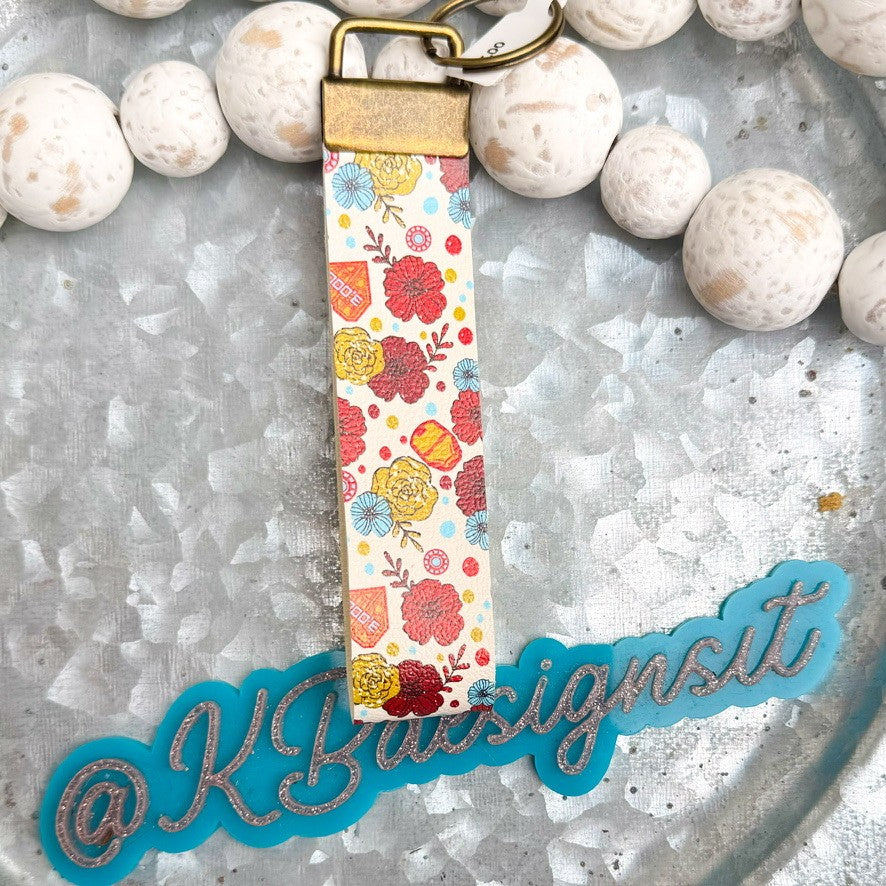 IRON SUPER HERO WRISTLET (00L00L)