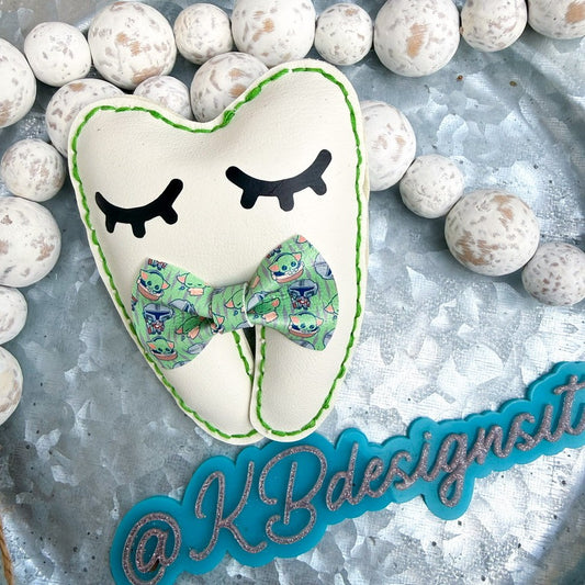 Mando Tooth Fairy Pouch (00L01C)