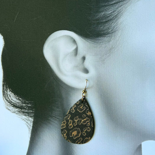 Black W/ Gold Cheetah Print Teardrop Earrings (00L0O8)
