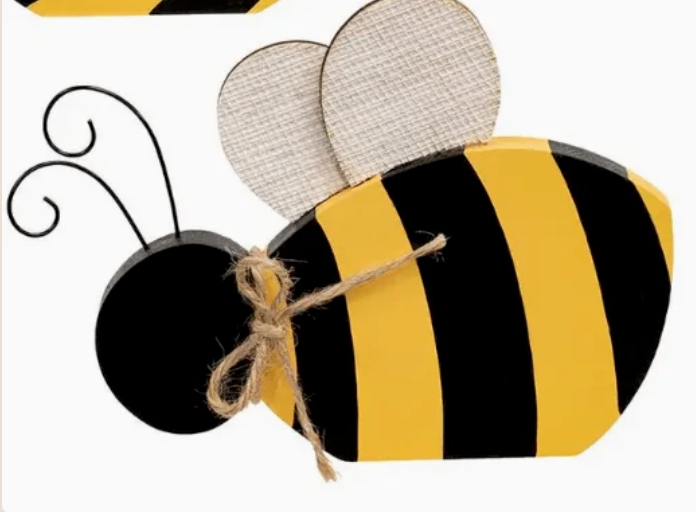 Wooden Bee Sitter with Burlap Wings – Facing Left