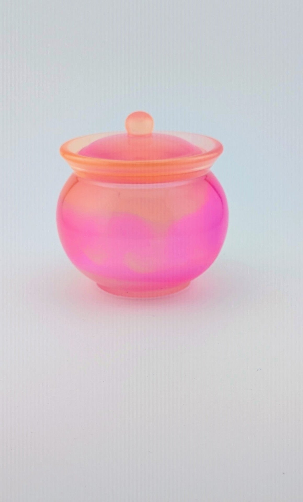 Poured Home Decor - Pink - 3.5"