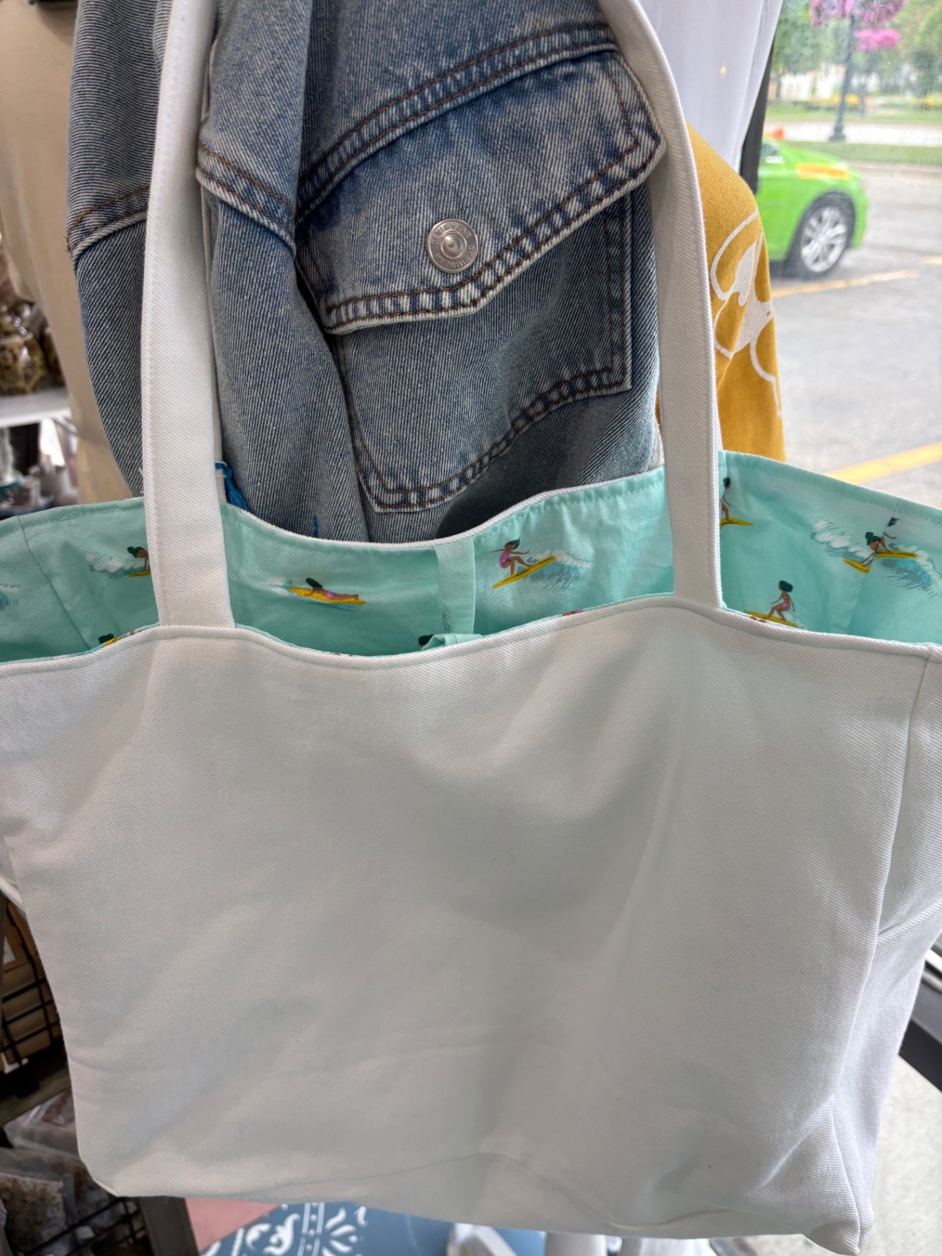 Pink Dahlia Designs Beach Tote - White -