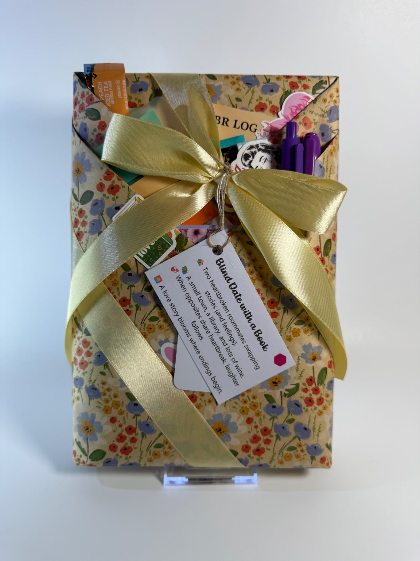 Date My Books Deluxe Blind Date Book - Romance - D45