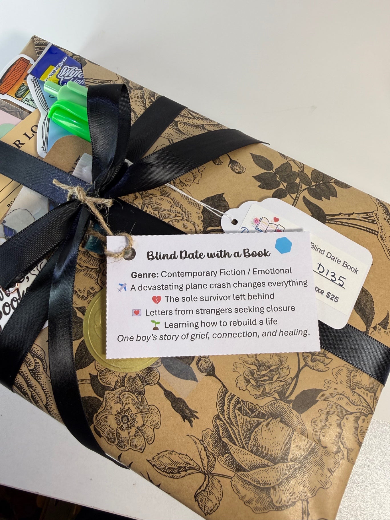 Date My Books Deluxe Blind Date Book - Contemporary Fiction - D135