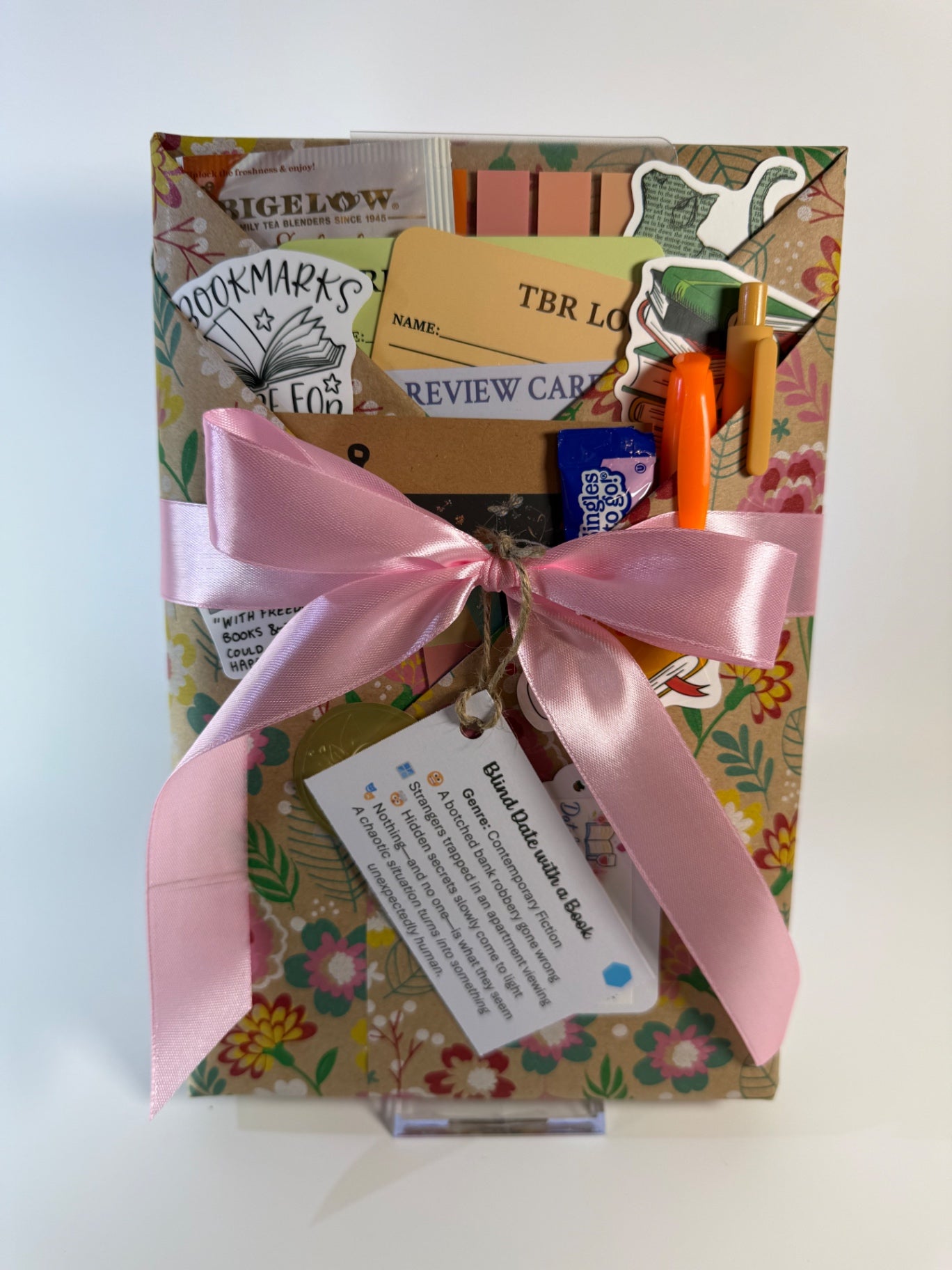 Date My Books Deluxe Blind Date Book - Contemporary Fiction - D131