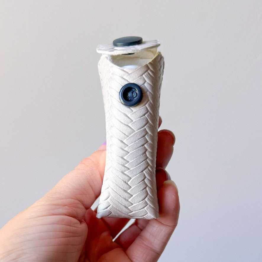 Braided Tan Chapstick Case (00L0DZ)