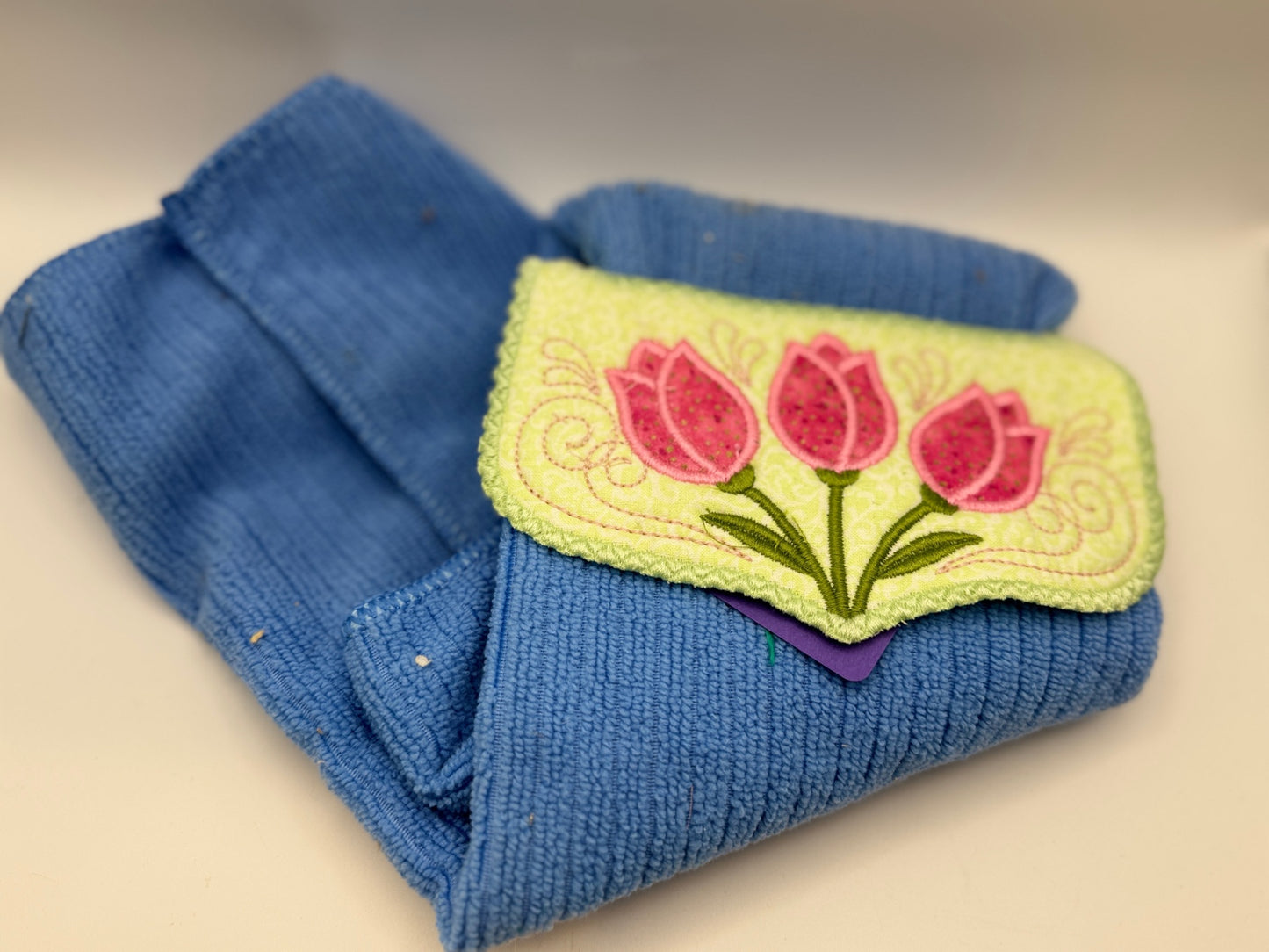 Designs By Thread Towel Holder - Green