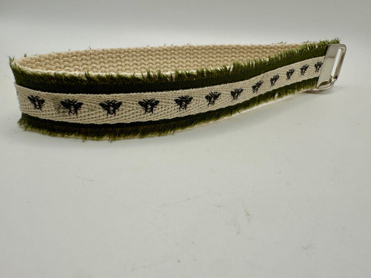 KR Designs Accessories - Green w/ insects - 7"