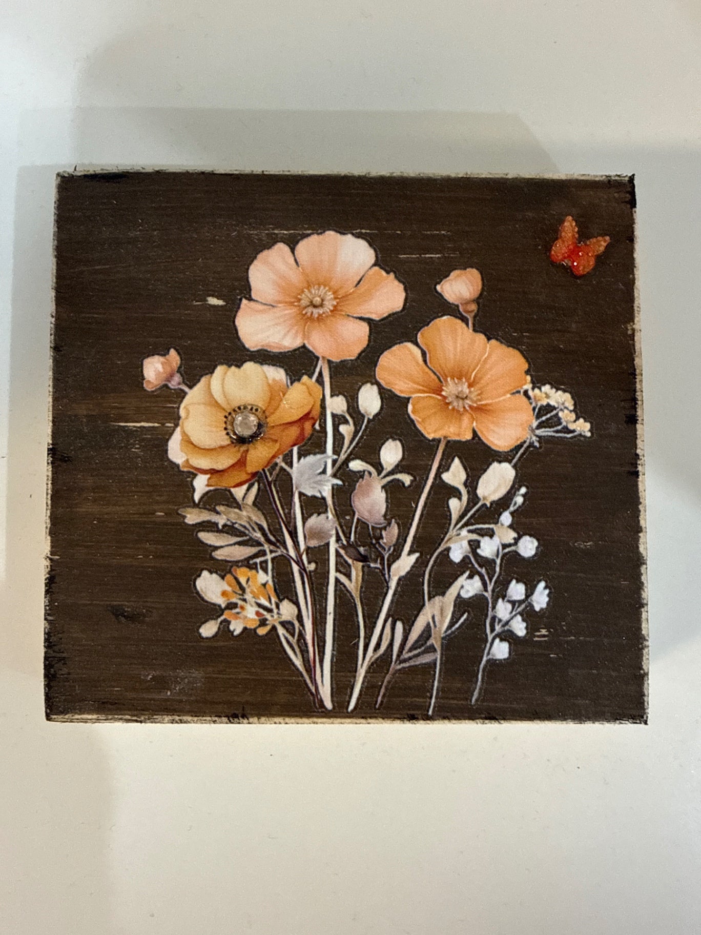 Steph Creates Accent Decor - Brown, Peach, White, Red - 3x3